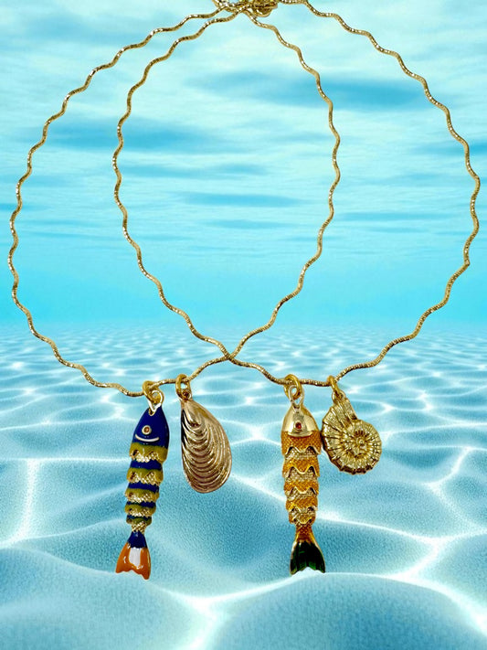ARTICULATED FISH AND SHELL ON GOLD VERMEIL WAVY NECKLACE