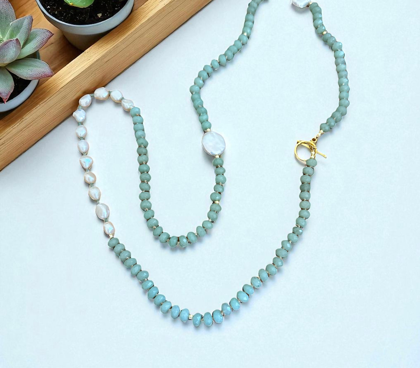 KNOTTED GEMSTONE AND PEARL NECKLACE
